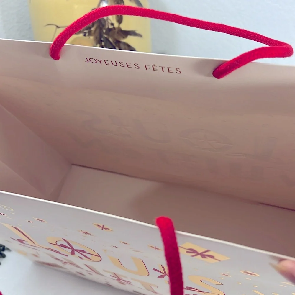 LV LOUIS VUITTON MEDIUM CHRISTMAS PAPER BAG - Picture 3 of 4